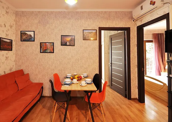 Apartment Art Django Old Avlabari
